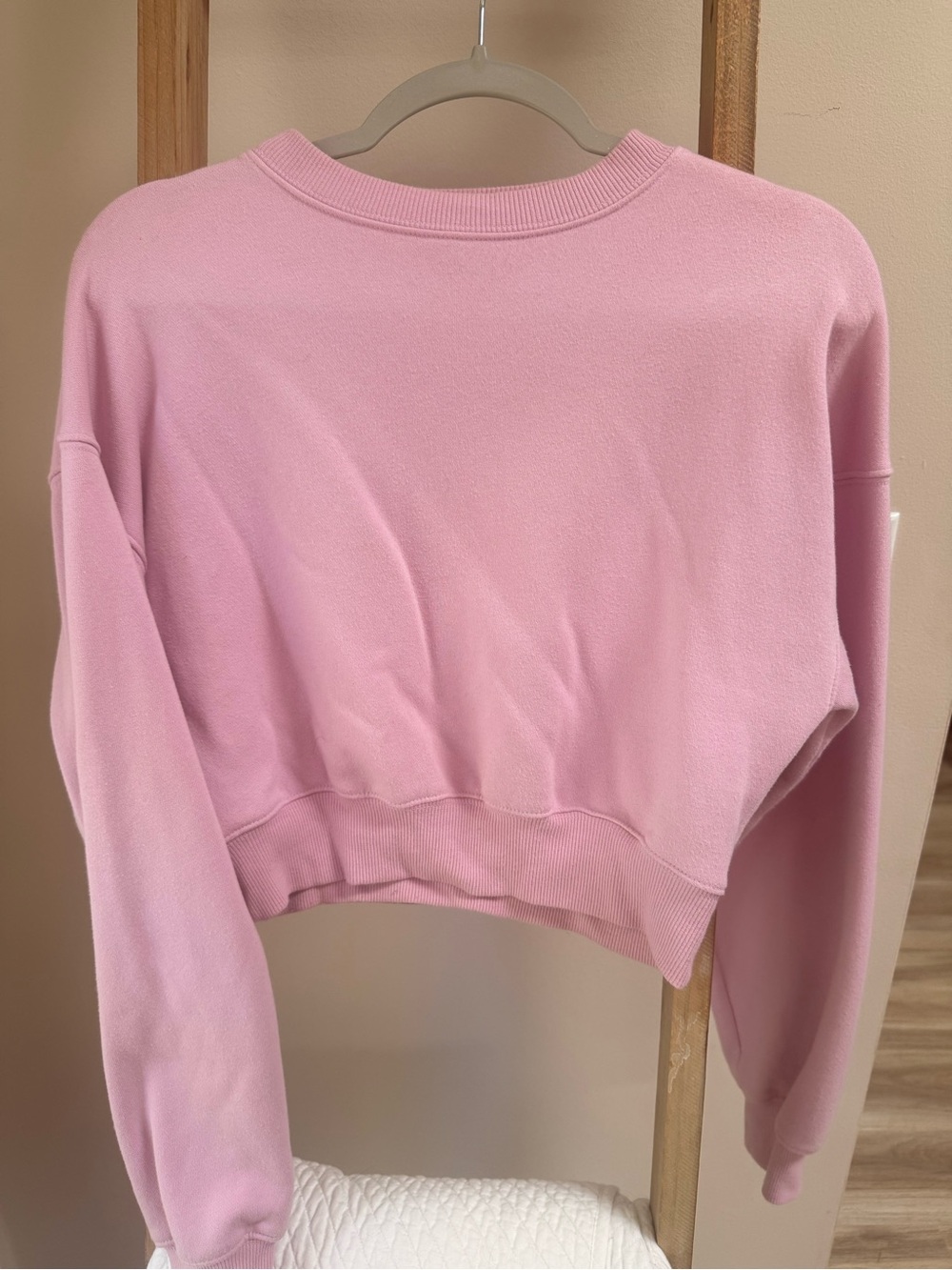 wild fable Light Pink Cropped Crewneck Sweatshirt